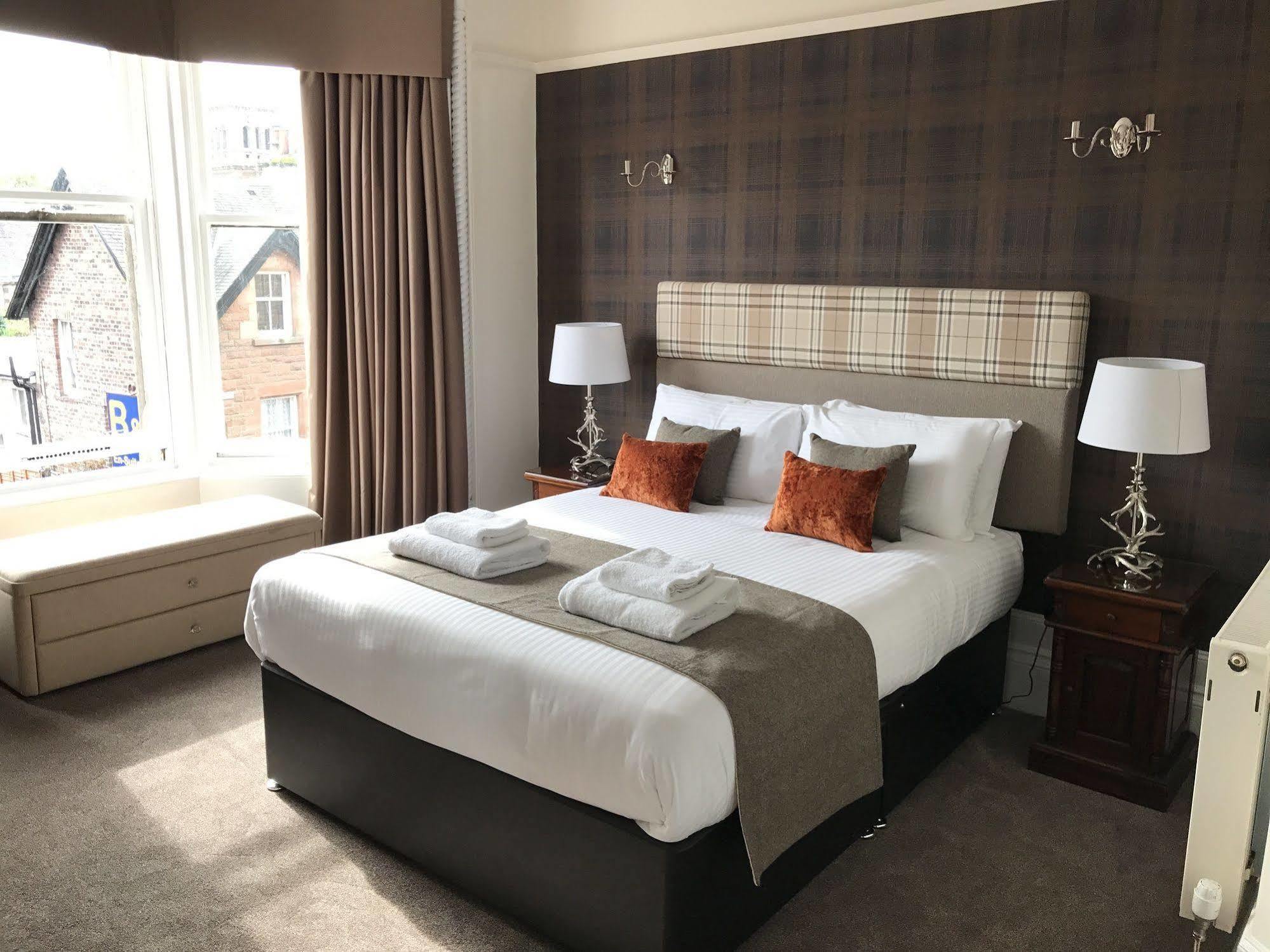 The Crags Hotel Callander Esterno foto